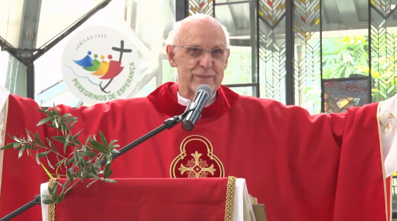 Homilia do Pe. Julio Lancellotti no Domingo de Ramos – 13/04/2025