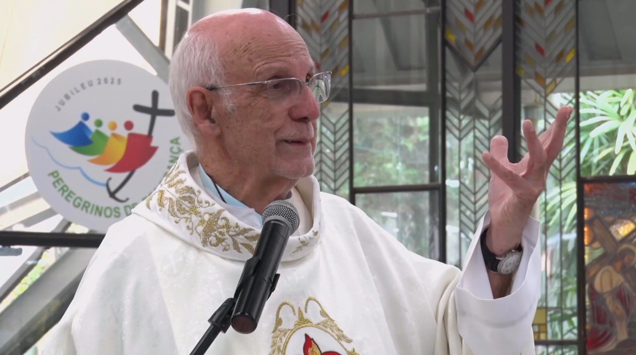 Homilia do Pe. Julio Lancellotti na Solenidade da Santíssima Trindade – 15/06/2025