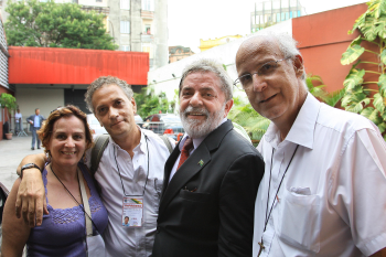 Equipe do site "O Arcanjo no ar" com o presidente Lula