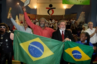 Lula na festa do povo da rua em SP - foto: Ricardo Stuckert