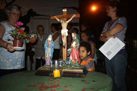 Oração a Nossa Senhora no IAPI