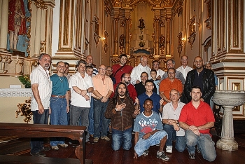 Grupo do Terço dos homens na Igreja N. S. da Boa Morte